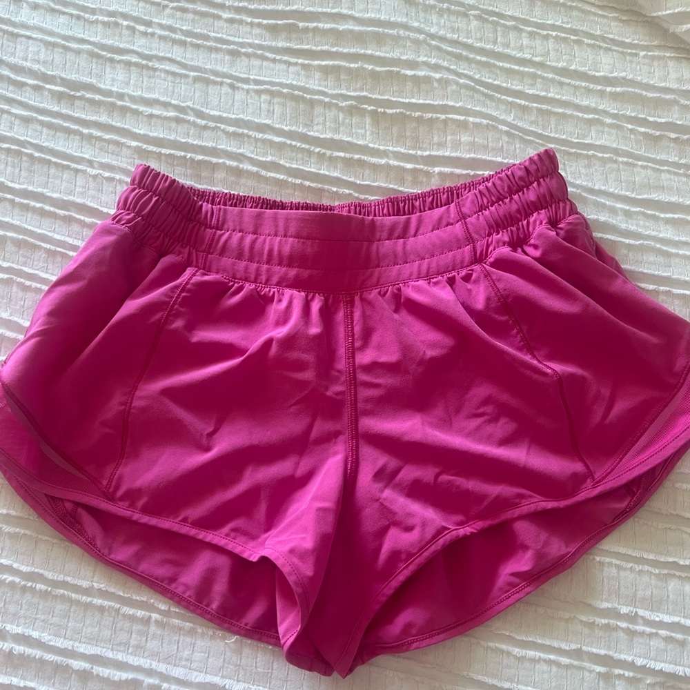 Lululemon Hotty Hot Low-rise 2.5 Shorts